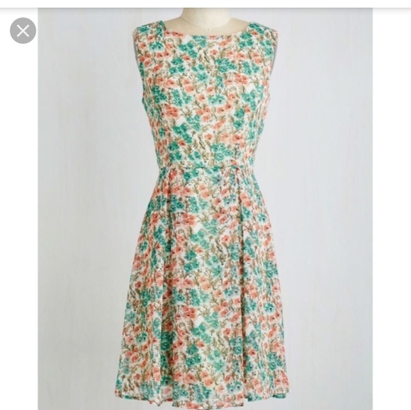 Modcloth Dresses & Skirts - EUC MODCLOTH FLORAL DRESS 4X